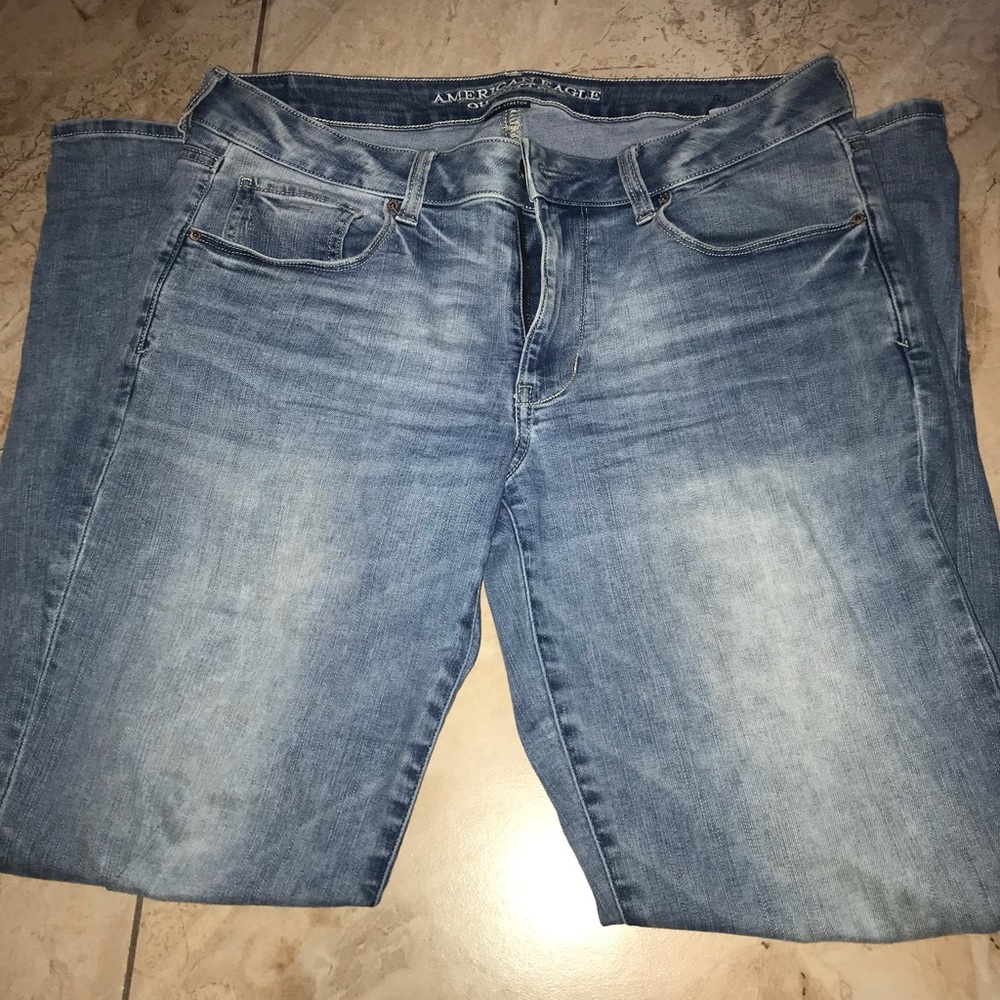 American Eagle light blue skinny jeans